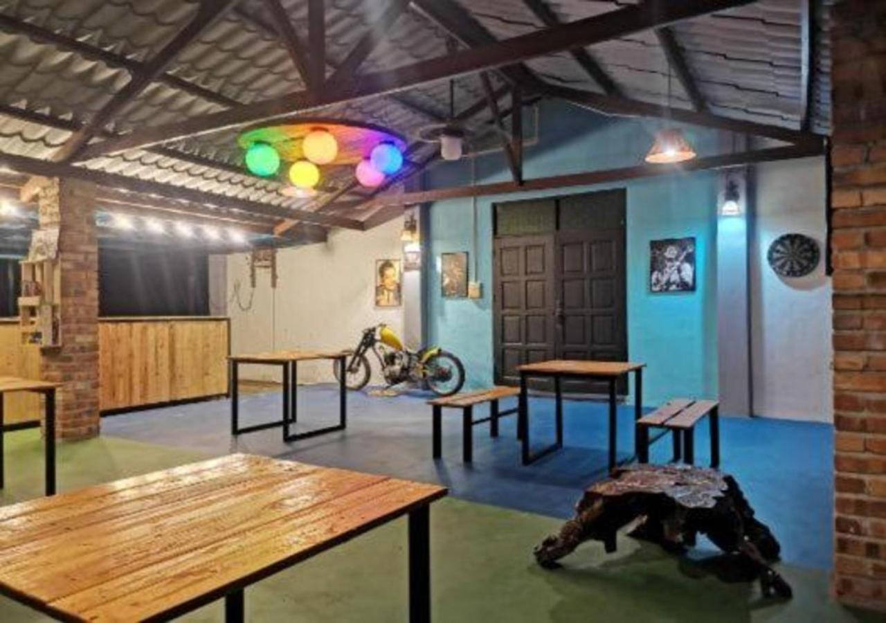 Hotel Mango'S Park Port Dickson Esterno foto