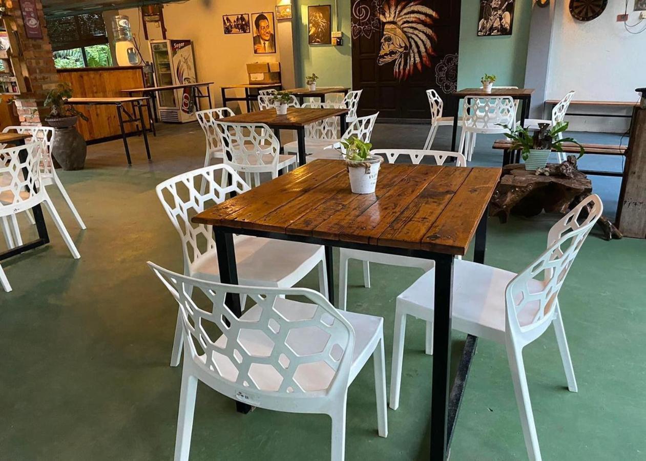 Hotel Mango'S Park Port Dickson Esterno foto